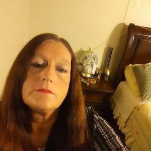 Meet your Posher, Edna